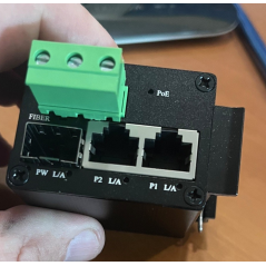 Micro mini convertisseur 2 ports 10/100/1000 PoE 1 port sfp alim 230 intégrée