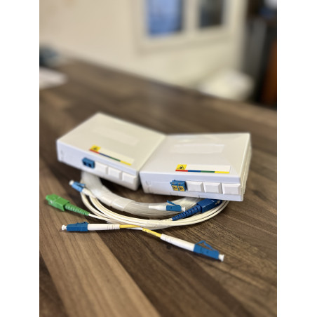 kit complet 10 M Discreet Lan déplacement box FREE