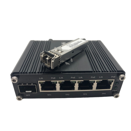 Mini Switch Industriel 4 Port 10/100/1000T 802.3at PoE+1 Port SFP 100/1000 Discreet Lan Switchs industriels 90,00 €Switchs in...