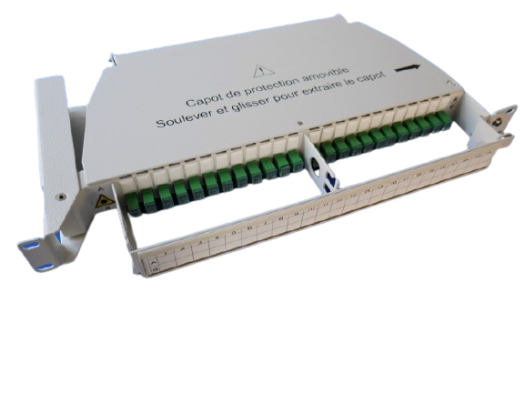 Tiroir optique pivotant équipé de 24 traversées et 24 pigtails SCAPC G657