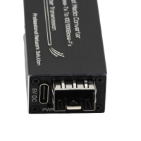 Mini Convertisseur Discreet Lan 1 port 10/100/1000 RJ45 vers 1 port SFP alim usb
