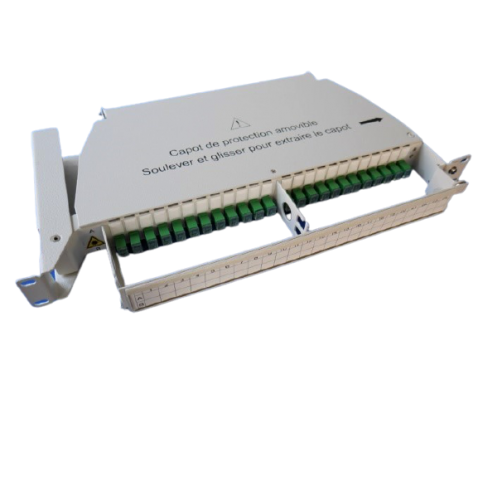 Tiroir optique pivotant équipé de 48 traversées et 48 pigtails SCAPC G657